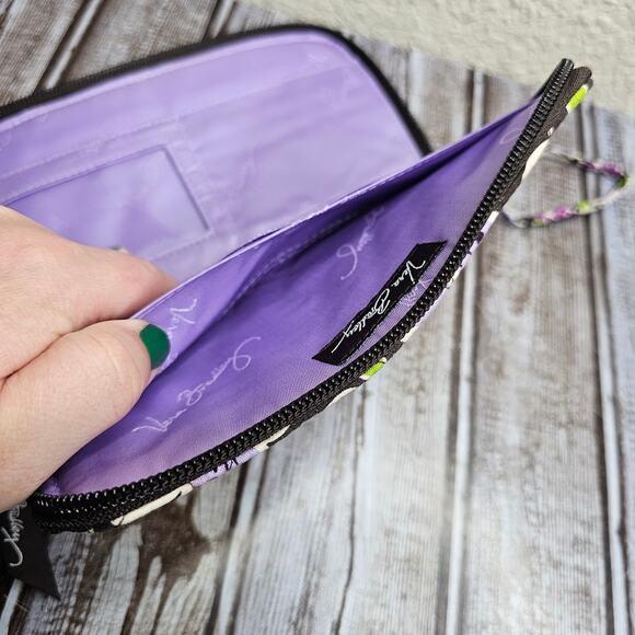 Vera Bradley zip around wallet in plum petals pattern wristlet retired - Picture 5 of 6